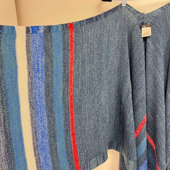 BCBGMAXAZRIA Heavy Knit Blue Striped Poncho Shawl OS - Picture 6 of 8